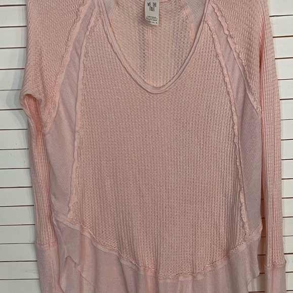 We The Free Long Sleeved Sz XS - Picture 8 of 8